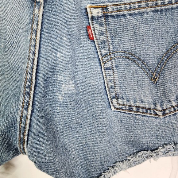 Levi's 505 Womens jeans cut off denim distressed shorts W29 - Picture 7 of 10